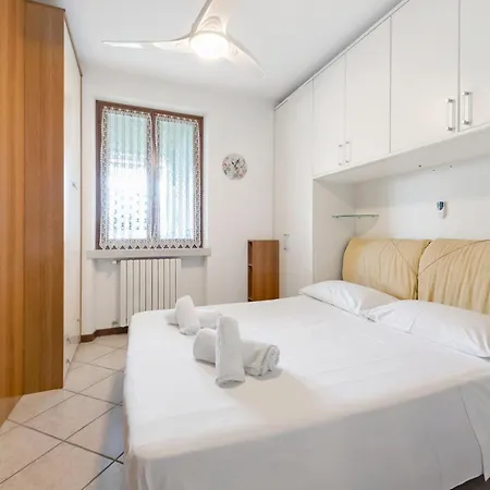 Apartment Garda Bloom *