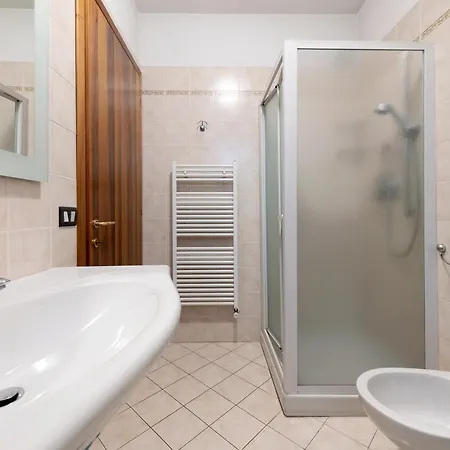 Garda Bloom Apartment Desenzano del Garda